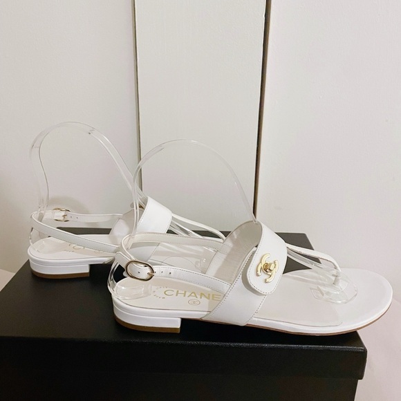 New Chanel Gold CC Interlocking Sandals - Picture 4 of 11